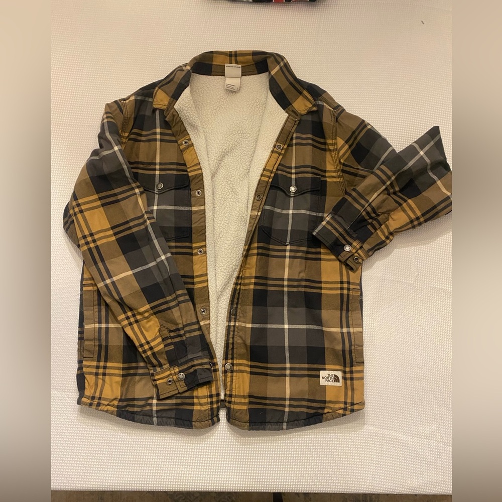 The North Face Men’s Sherpa-Lined Flannel Shirt Jacket – Size L